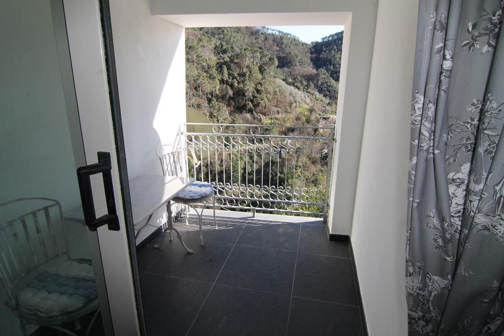 5 Lands Yellow Cottage Levanto Exterior photo